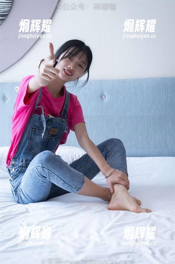 BoBoSocks袜啵啵 - 精选图包，那里有奶油和OL制服裤里的丝的低声细语