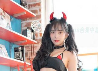 把街头变成舞台，Dami(퀸다미)的双马尾cos合集中总有一款你会中招！