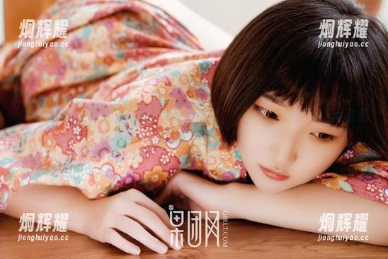 GIRLT果团网 - 陈雅漫的体操服美图，一种让人想起童年运动会的无端窘迫。