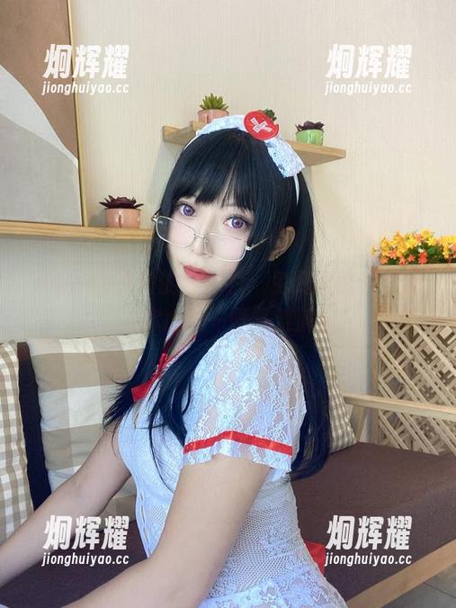Money冷冷的黑衬衫：免费的照片，让你心里一阵阵涟漪