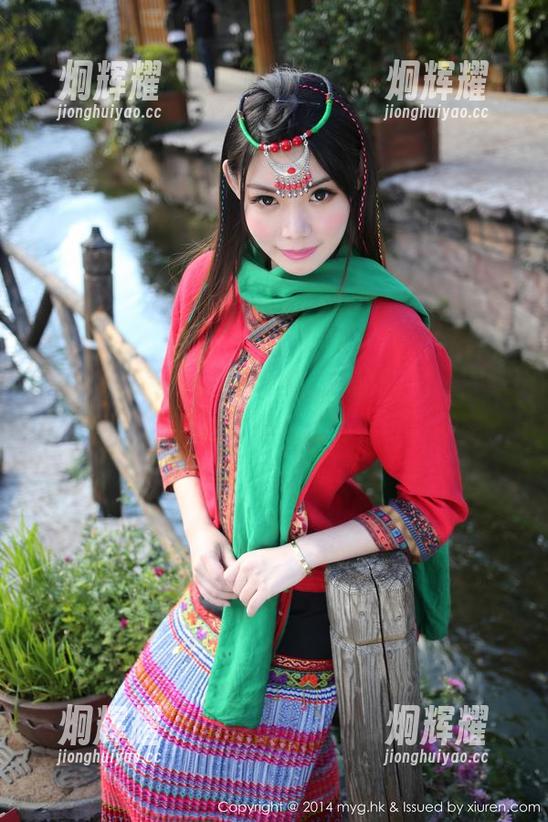 MyGirl美媛馆 - 唐琪儿il的图库里，兔女郎的不同姿态，我说这也太可爱了吧。