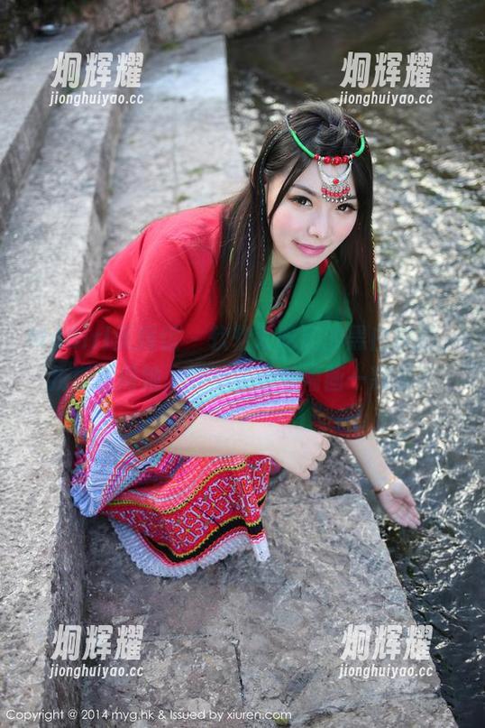 MyGirl美媛馆-软软爱吃肉 MyGirl美媛馆 - 软软爱吃肉的黑白原图,我真想问她,要不要给每幅画一颗星?