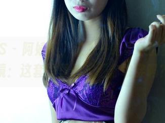PANS – 阿姨们，过来一睹果果的新模试镜：这套图里的衣服你敢穿吗？