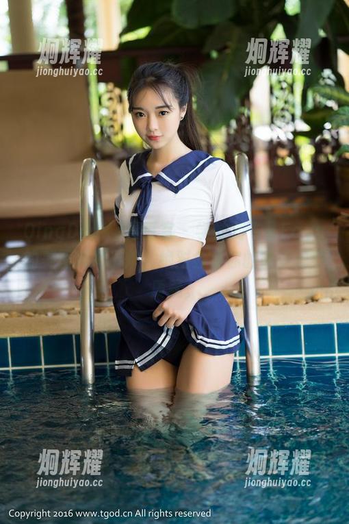 QingDouKe青豆客-刘飞儿Faye QingDouKe青豆客 - 学妹刘飞儿Faye的美图新鲜出炉,绝对会让你的审美遭到质疑。