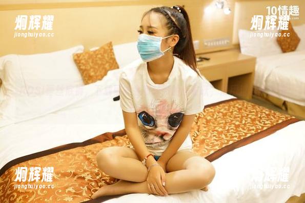ROSI蕾丝底裤，下载可能会有轻微的心雀跃，使用过程中谨防自我陶醉。