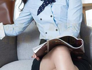 TouTiao头条女神 – 最新图集：JennyR跟白色斗智斗勇，那件衣服也太乖了吧！
