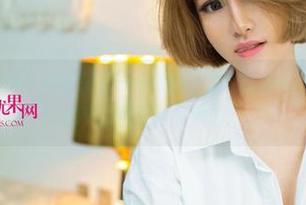 UGirls尤果网 – 杉杉来了——Abby金金的温柔写真集，这次的更新可不止有颜哦！