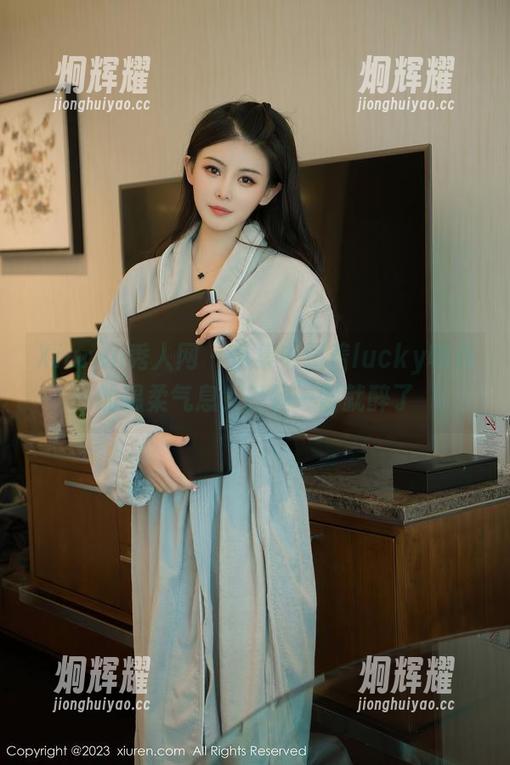 Xiuren秀人网-lucky咏丹 Xiuren秀人网 - 合集中藏着lucky咏丹的温柔气息,轻轻一瞥就醉了