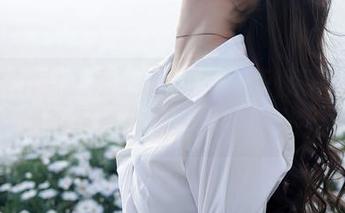 Xiuren秀人网 – 怎回事？王俪丁呀与空姐的写真仿若一场体验旅行