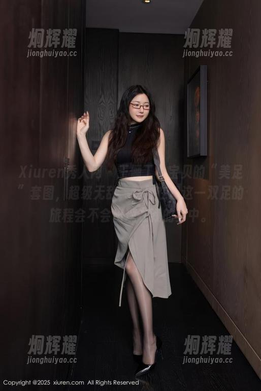 Xiuren秀人网 - 王俪丁小宝贝的“美足”套图，超级无敌，我都在想这一双足的旅程会不会出现在我的梦中。