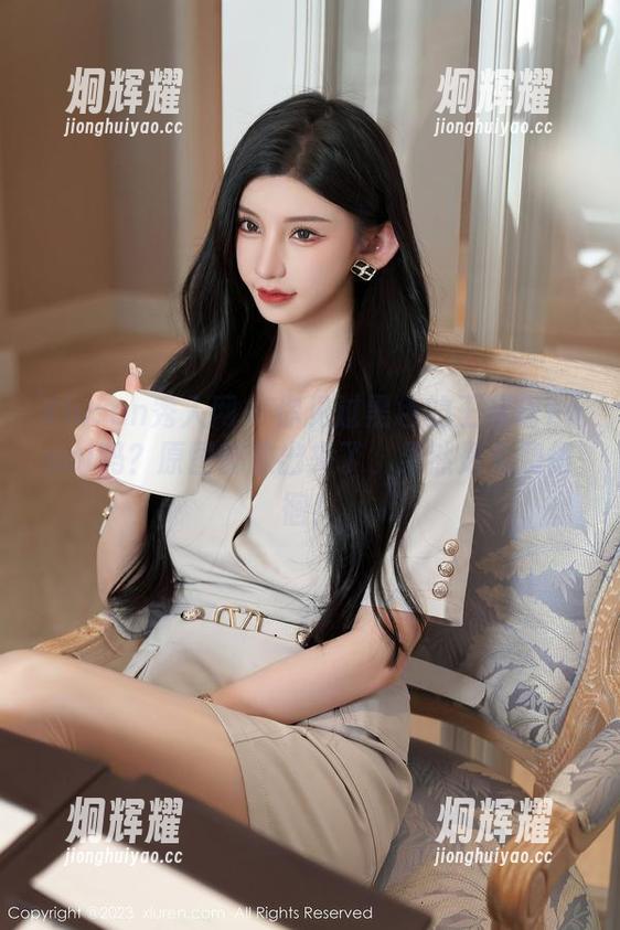 Xiuren秀人网-王馨瑶Yanni Xiuren秀人网 - 你见过黑色的王馨瑶Yanni吗?原图都放出来了,果然是免费徘徊!