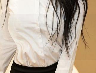YouMi尤蜜荟 – Egg-尤妮丝Egg的旗袍最新写真，不经意间勾起了多少想象与柔情。