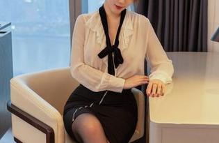 YouMi尤蜜荟 – “下载你的专属空姐写真：朱可儿Flower展现飞行魅力！”（感觉这次的用心不一般）