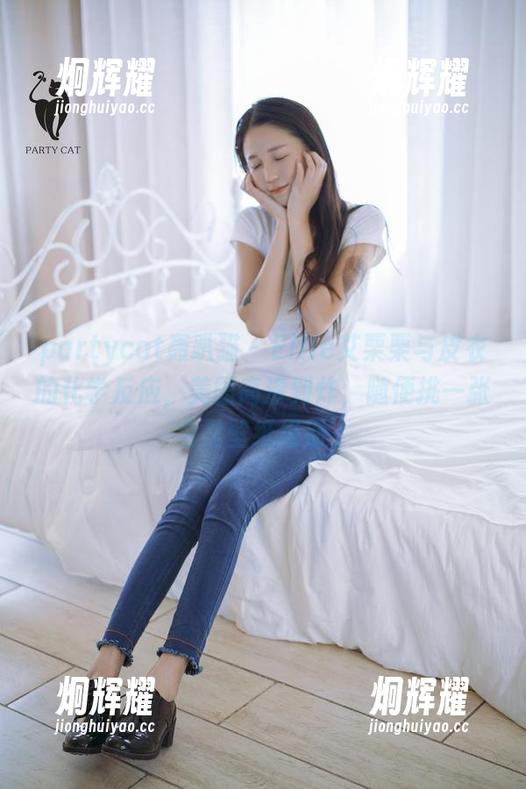 partycat轰趴猫 - Ellie艾栗栗与皮衣的化学反应，美图高清到炸，随便挑一张也是壁纸级别。