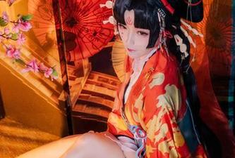 yui金鱼和她的网袜套图，下载的时候别打颤哦！