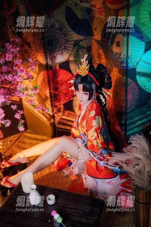 yui金鱼和她的网袜套图，下载的时候别打颤哦！