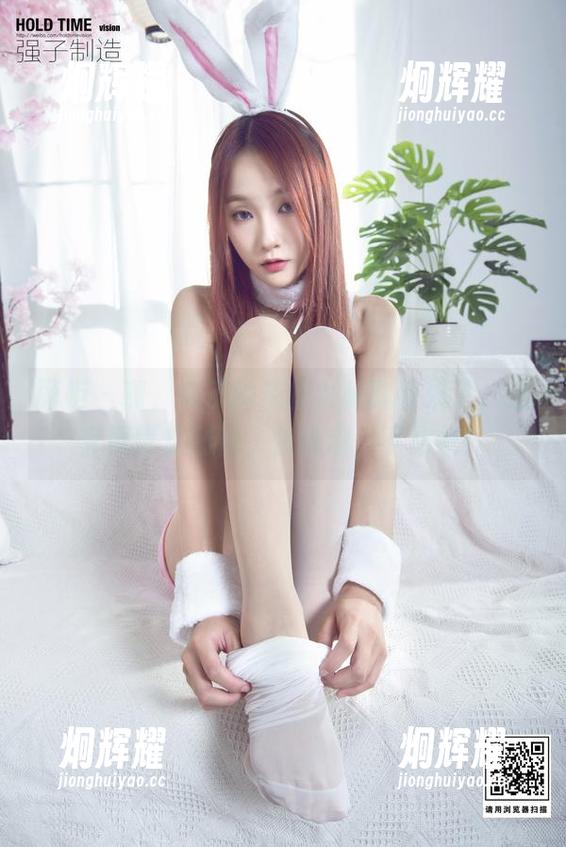 丽柜 - 啊，兔子的灰丝女秘就要来了，这套图肯定耐看，快行动，下载吧！