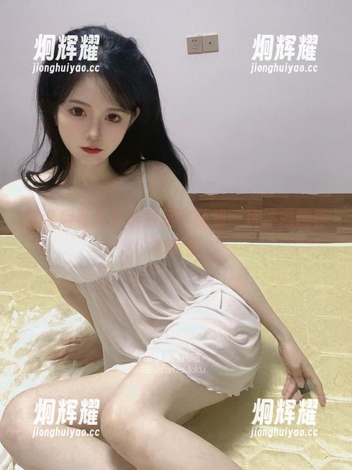 放课后看倦倦喵最新作品集，这体操服真有意思