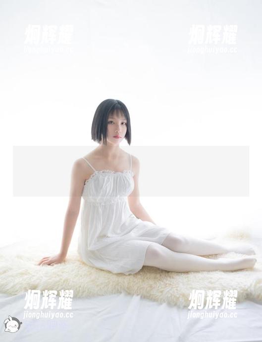 兔玩映画 - 面饼仙儿的最新写真集，粉色是个谜啊！
