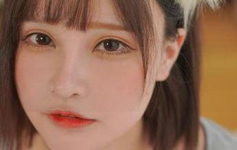 千夜未来的水着大作战：网盘里藏着的夏日清凉，你敢下载吗？