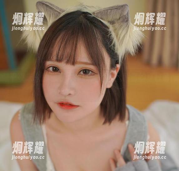 千夜未来的水着大作战：网盘里藏着的夏日清凉，你敢下载吗？