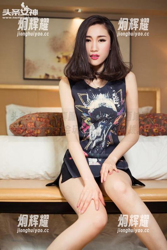 头条女神 - 我真服了蔡楠这张“西域湿娘”图集，太会玩儿了，难以自拔。