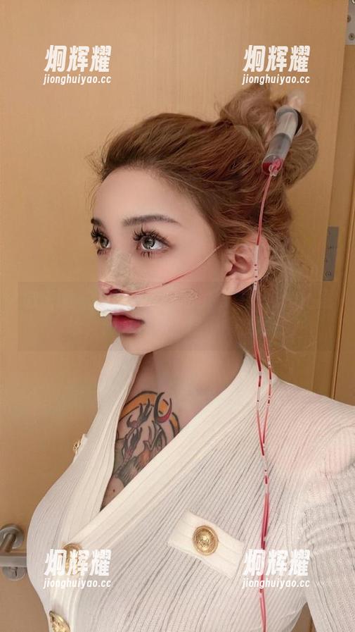 奈斯希希 微密圈 - 奈斯希希的私房写真:剧情小剧场,何时开演,隐形演技满分
