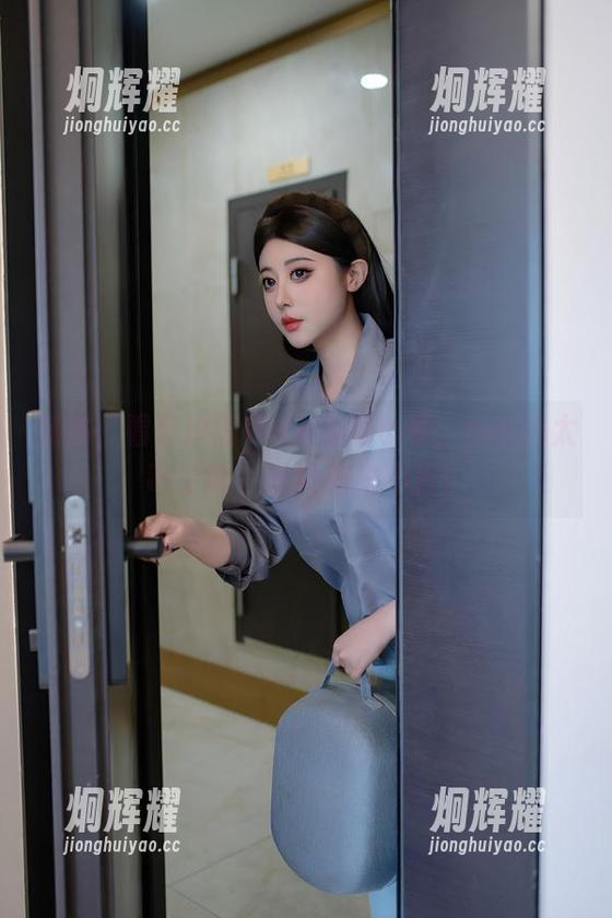 哇塞，看奈汐酱Nice变身小乖，cos也太乖了吧？美图连拍不止！