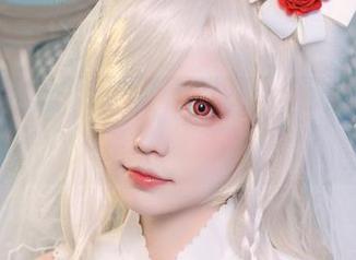 在妖少you1的写真里，不夜蔷薇开得太离谱了，这美得让我不想睡