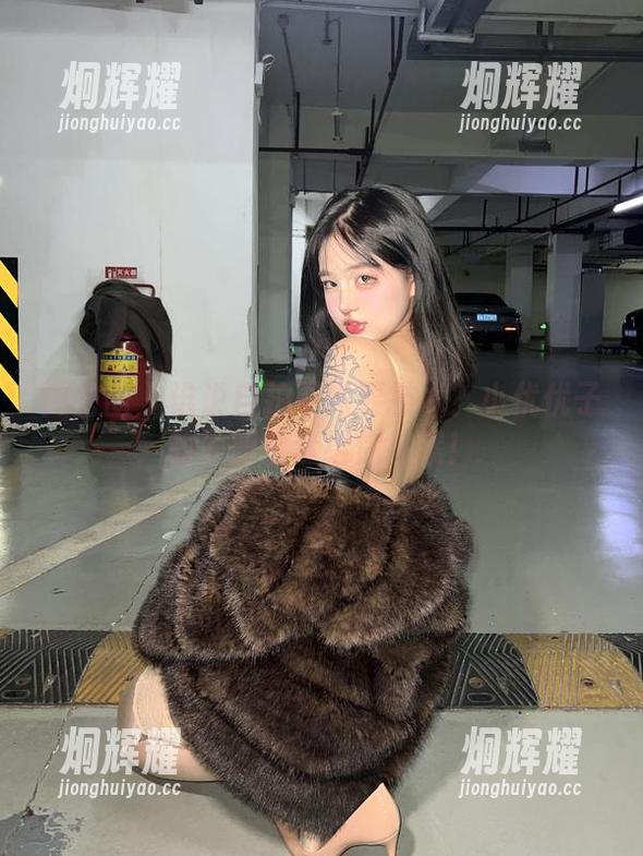 微密圈 - 谁说自拍不需要技术？小优优子的原图全套给你答案！