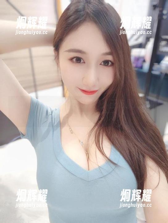微密圈 - 谁说教室无聊？小玉吃果冻高清分享让一切变得不同！