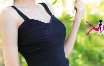 尤果网 – 靳宝的棉袜写真：你没见过的软糯触感图包！