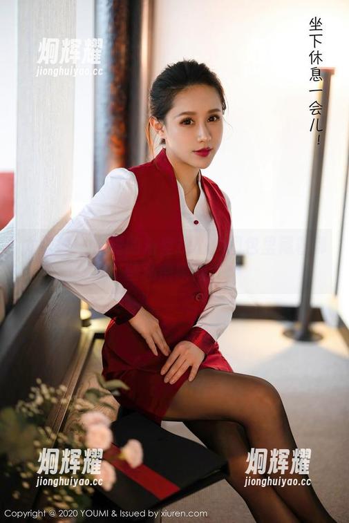 尤蜜荟-娜露 尤蜜荟 - 娜露的浴室探秘:图包里藏着哪些私密瞬间?