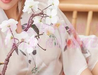 尤蜜荟 – 做个全套的牛仔裤的“尹菲迷”，请问门票几张？内心小剧场已开启…
