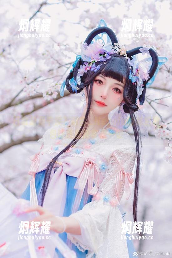 日常总是平淡？彩芸_Nebula的私拍图包让我重新审视一切