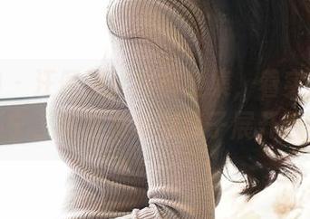 推女神 – 汪佩妮：短裤全集，着实让我心神不宁，现在是要对裤子展开想象！