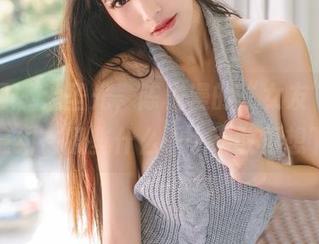 果团网 – 无圣光，陈雅漫的“女友”图集好像隐约在撩些什么……不敢再想下去。