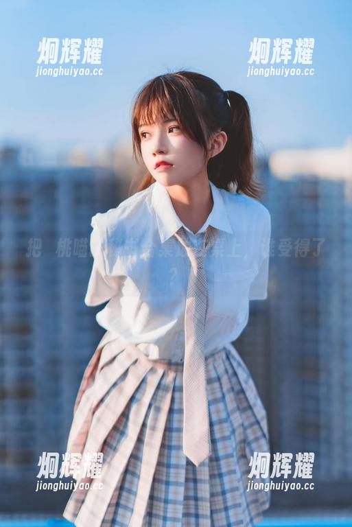 把桜桃喵的秘书合集放在桌上，谁受得了？