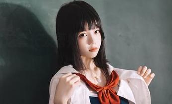 桜桃喵这套长发蕾姆的cos，谁能抵挡得住呢？