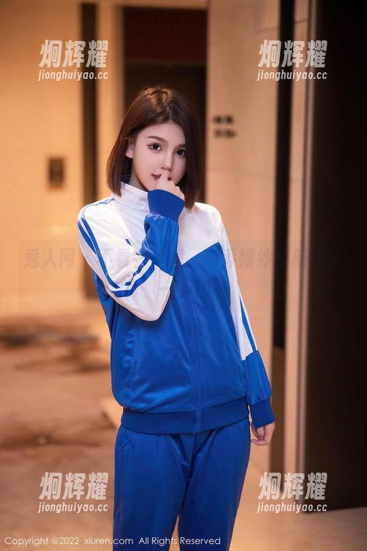 秀人网 - 不看会后悔，南乔婚纱更新浪了一手！