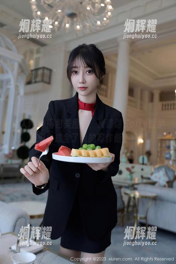 秀人网-夏诗诗Sally 秀人网 - 图包美图趴,夏诗诗Sally的学姐形象成全了我的写作惭愧感?