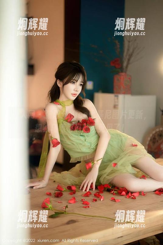 秀人网 - 张思允Nice比基尼图片更新，想必乌龟都想赶来见见了！