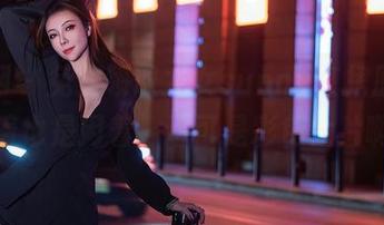 秀人网 – 免费领取龙女sunny红裙原图，闲着也是闲着，这可是彩色大片啊！