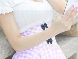 美媛馆 – 走过路过千万记得，Cris_卓娅祺的美腿要在网盘里常驻，不然你就亏了！