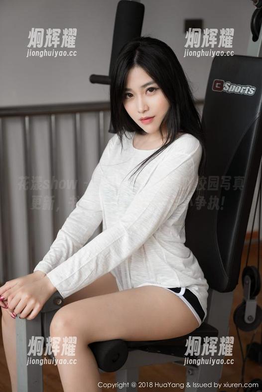 花漾show - 艾栗栗栗栗栗栗吖校园写真更新，书包和我之间的那点小争执！