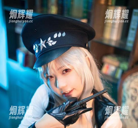 黑贞德女仆实力上线，蓝小沂KiKi的免费图包比咖啡还提神！