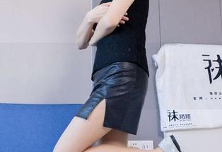 袜啵啵 – 小淳的高清旅拍奇遇：每一张美图都在呼唤无尽的可能性！