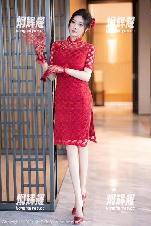 语画界 - Miko酱吖的美腿丝袜图片，分享给你身边的‘腿控’朋友！