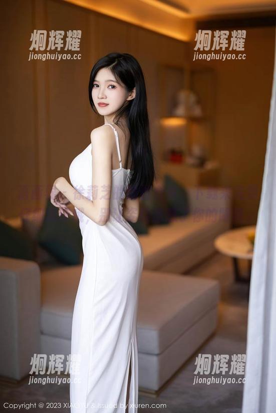 语画界 - 徐莉芝的瑜伽合集，下载来先要仔细端详哦，别让姿势迷惑了你的眼睛。