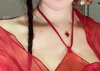 微密圈 – 最新图包：你见过这么俏的女仆吗？轩子巨二兔真会玩！